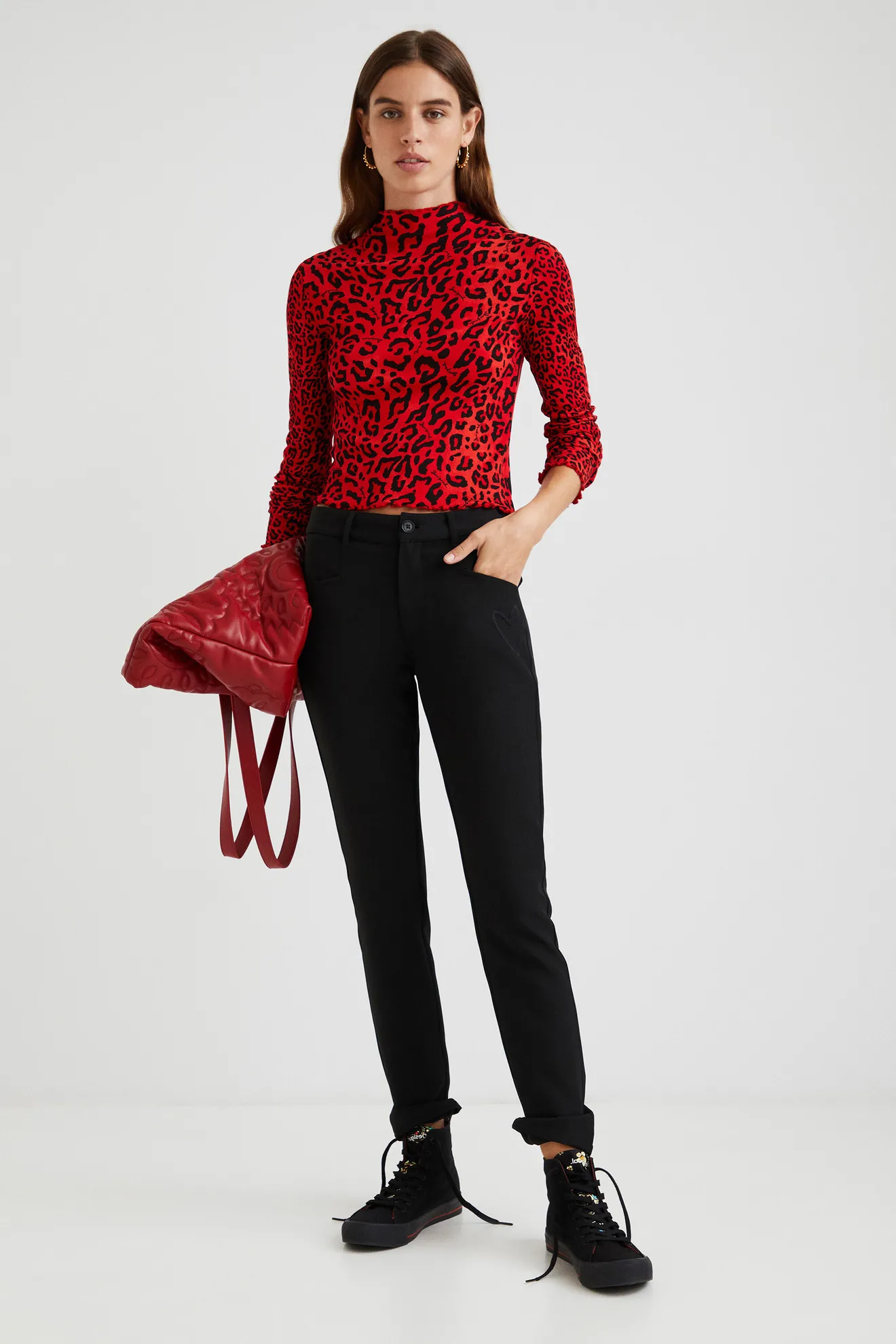 Pantalón negro ajustado - Imagen 3