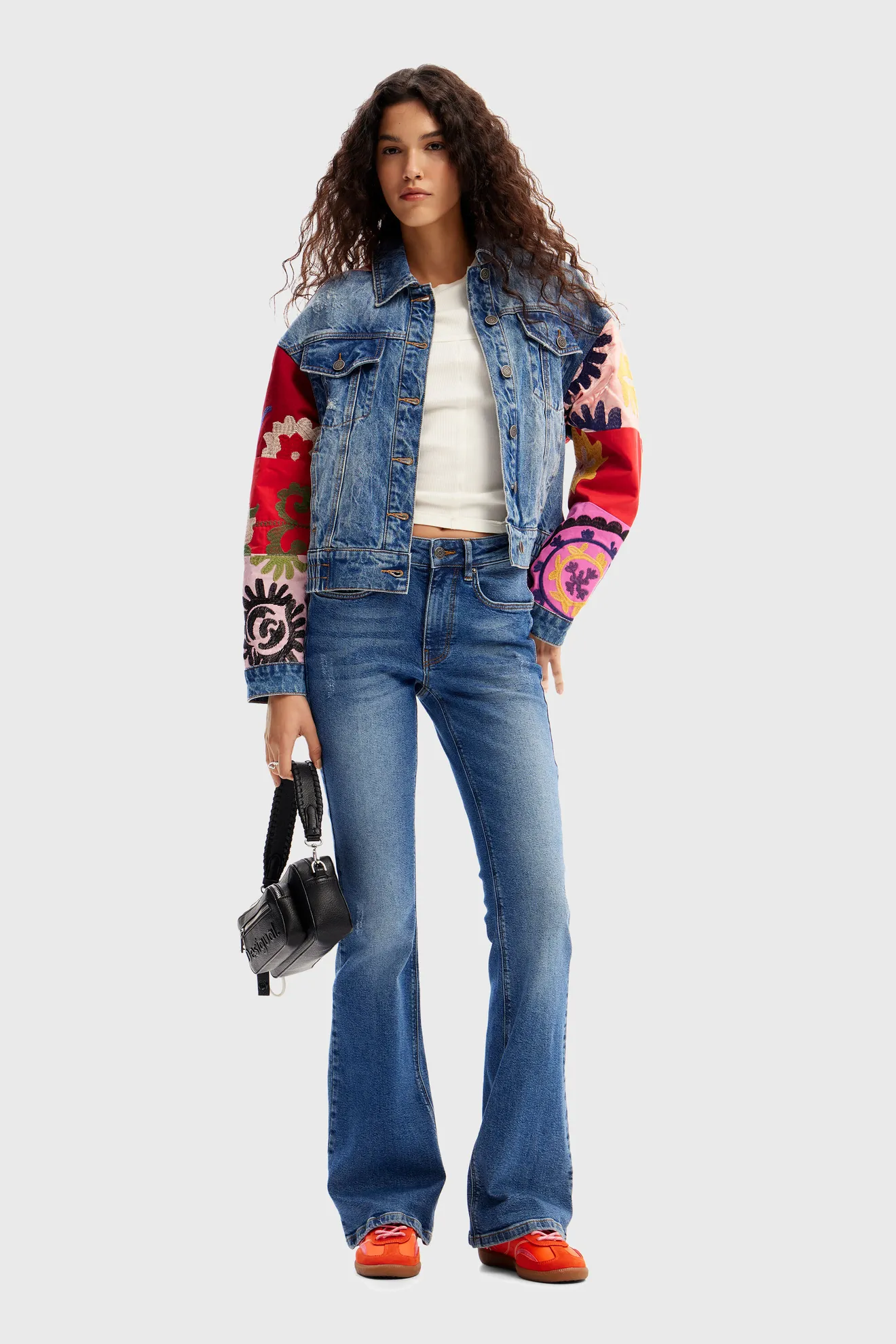 Cazadora mangas flores - Imagen 4